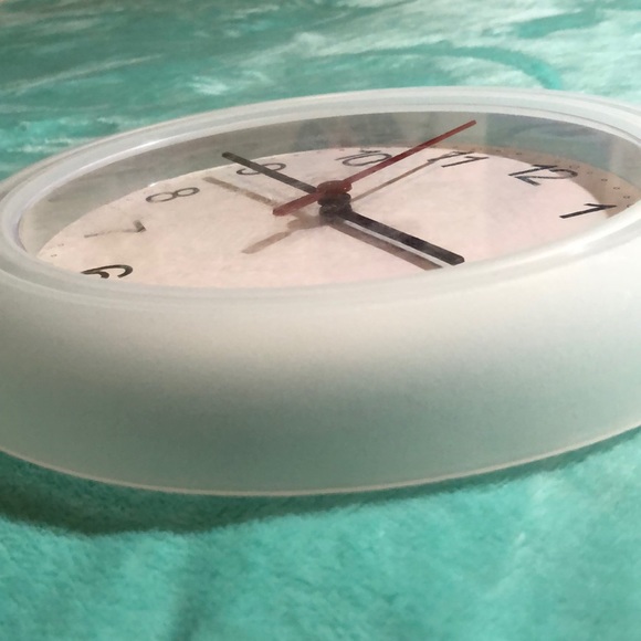 RARE IKEA Translucent frame “RUSCH” WALL CLOCK - Picture 2 of 5